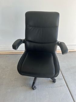 Black Lazy Boy Office Chair