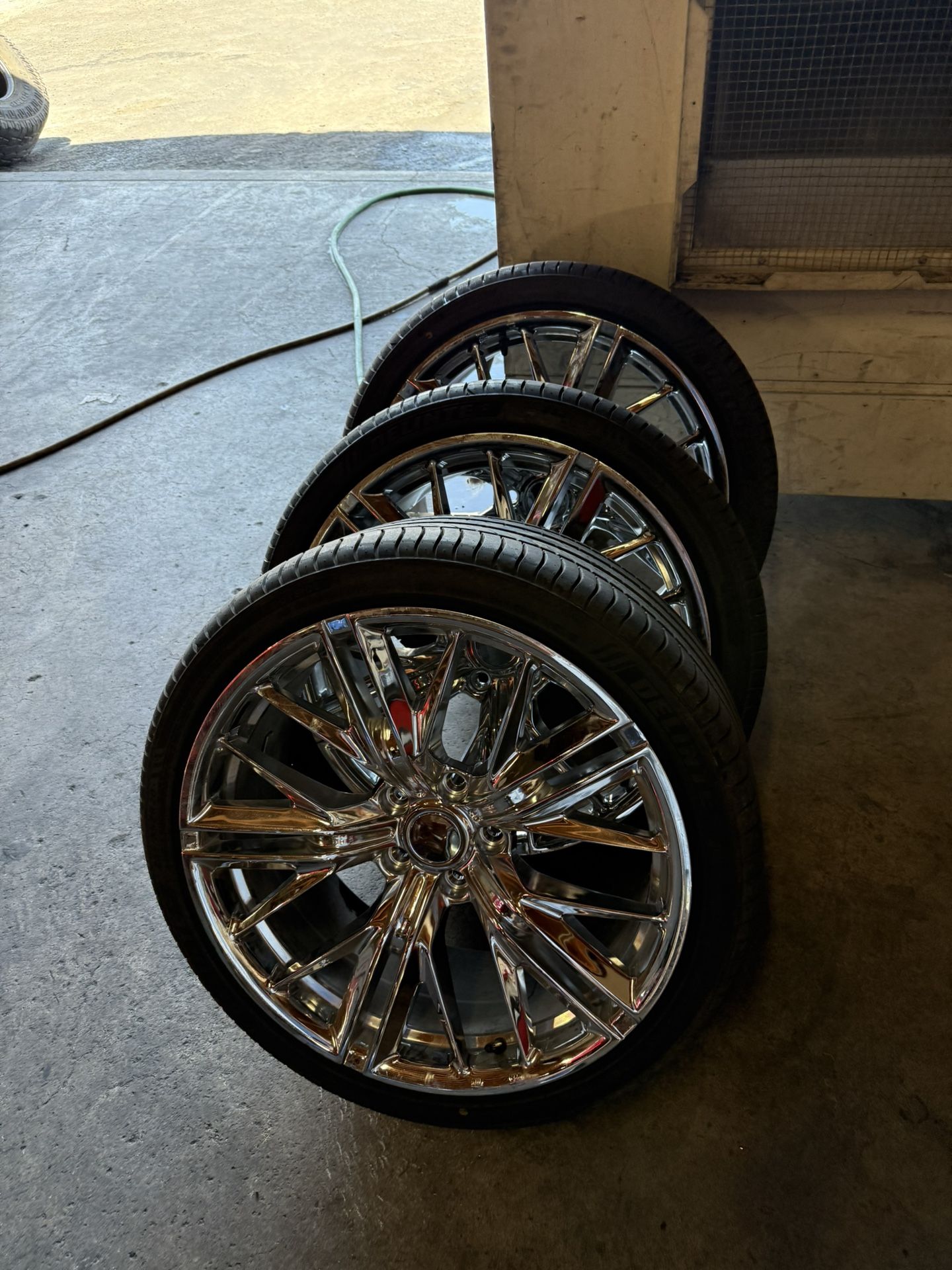 19” Rims With Brand New Tires