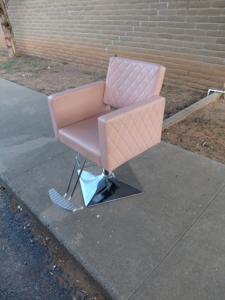 Hair Stylist Chair 