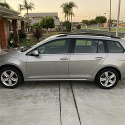 2015 Volkswagen Golf SportWagen