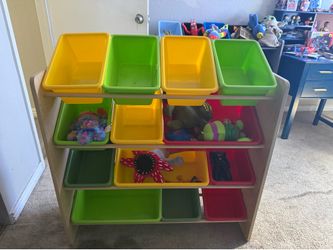 Toy organizer