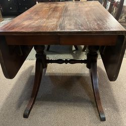 Duncan phyfe Drop Leaf Dining Room Table 4 Chairs