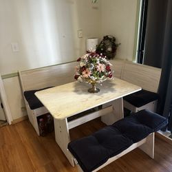 Breakfast Nook Dining Table  White 