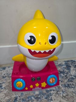 Pinkfong baby shark music toy