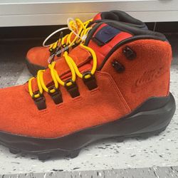 Nike Boots 
