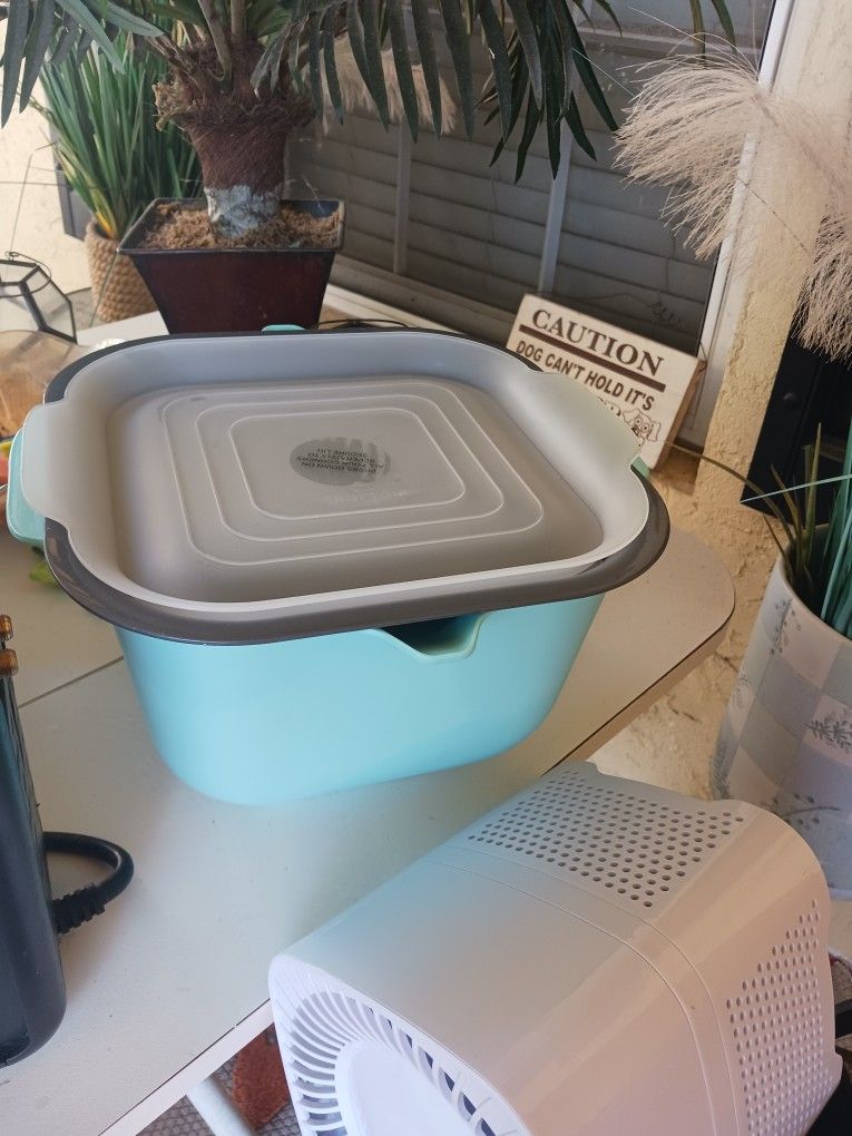 New Ex Larg 3 In 1 Tubberware Bowl 4 Firm Lots See My Post Go Look