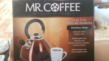 Mr Coffee 1.8qt whistling tea kettle