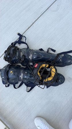 Sofball catchers equipment