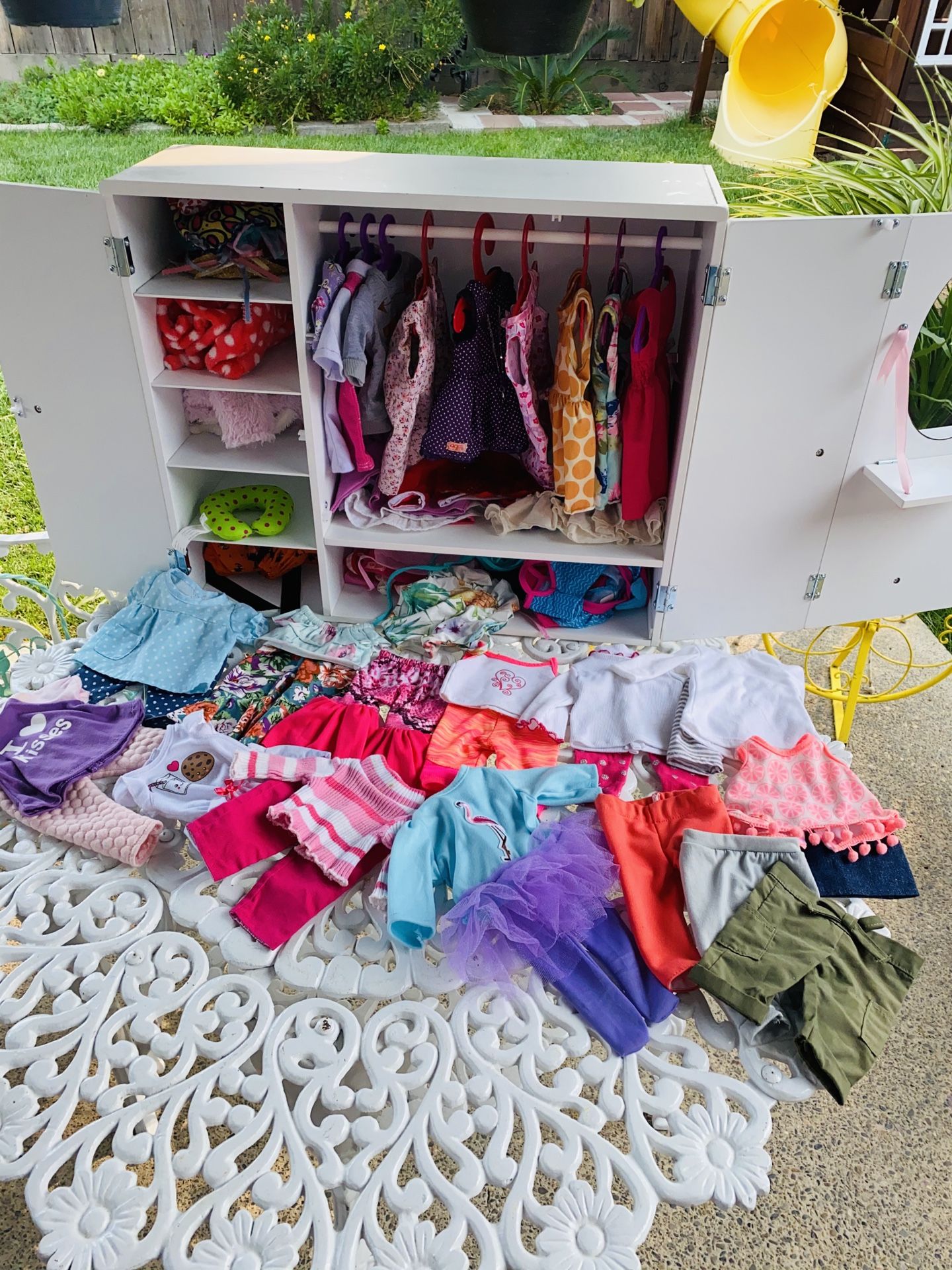 $50 Generation Doll Clothes And Closet 