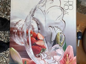 Vase and wine holder