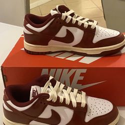 Nike Dunk size 6  red and white 