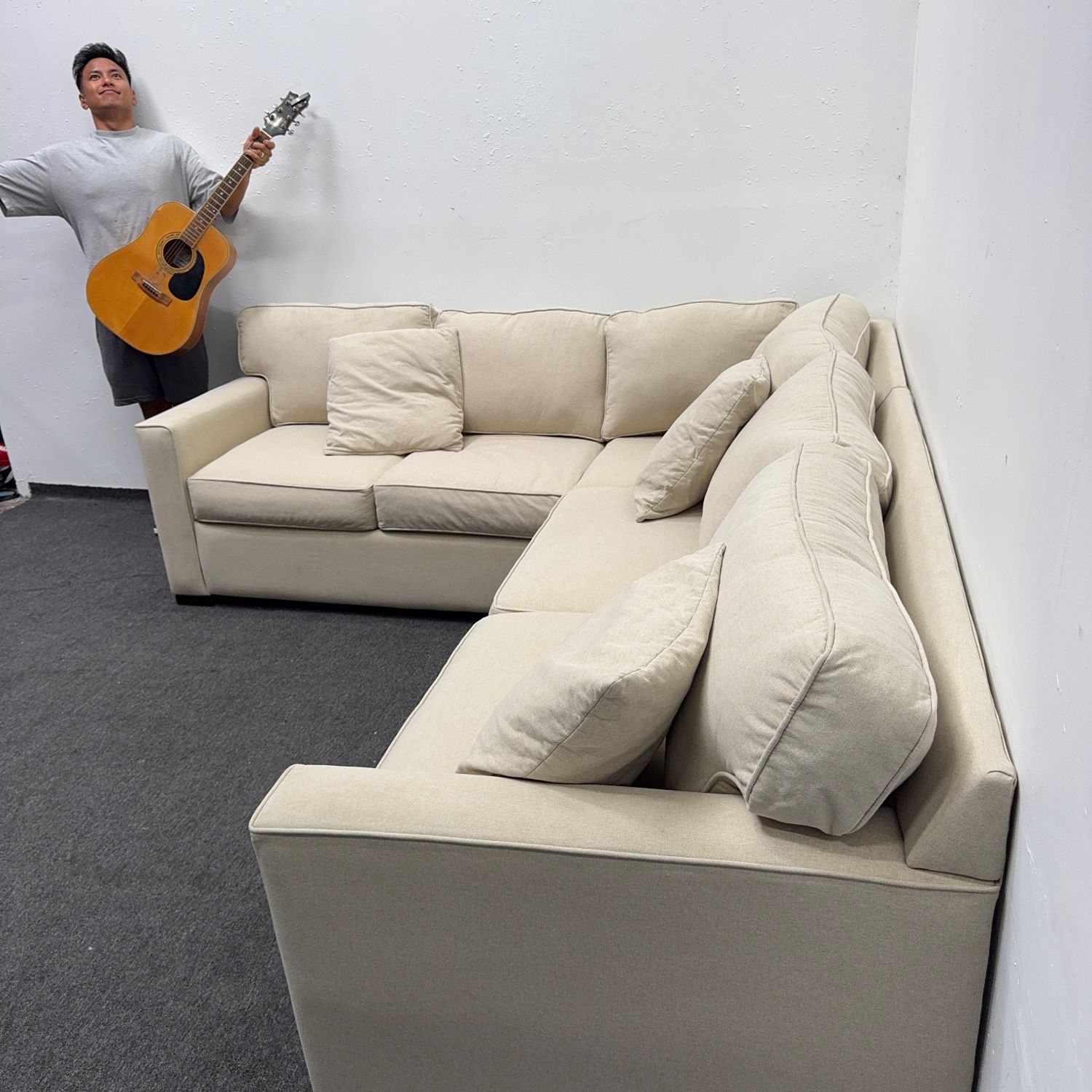 50% OFF: Light Cream / Beige Sectional Couch ***Clean af*** (Retails 1.4k)