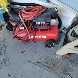Crafsman 7 Gallon Air Compressor Used In Great Condition 
