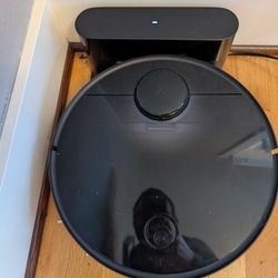 Used Roborock S4 - come get it in Tacoma 