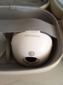 Momcozy Wearable Breast Pump#3 pumps