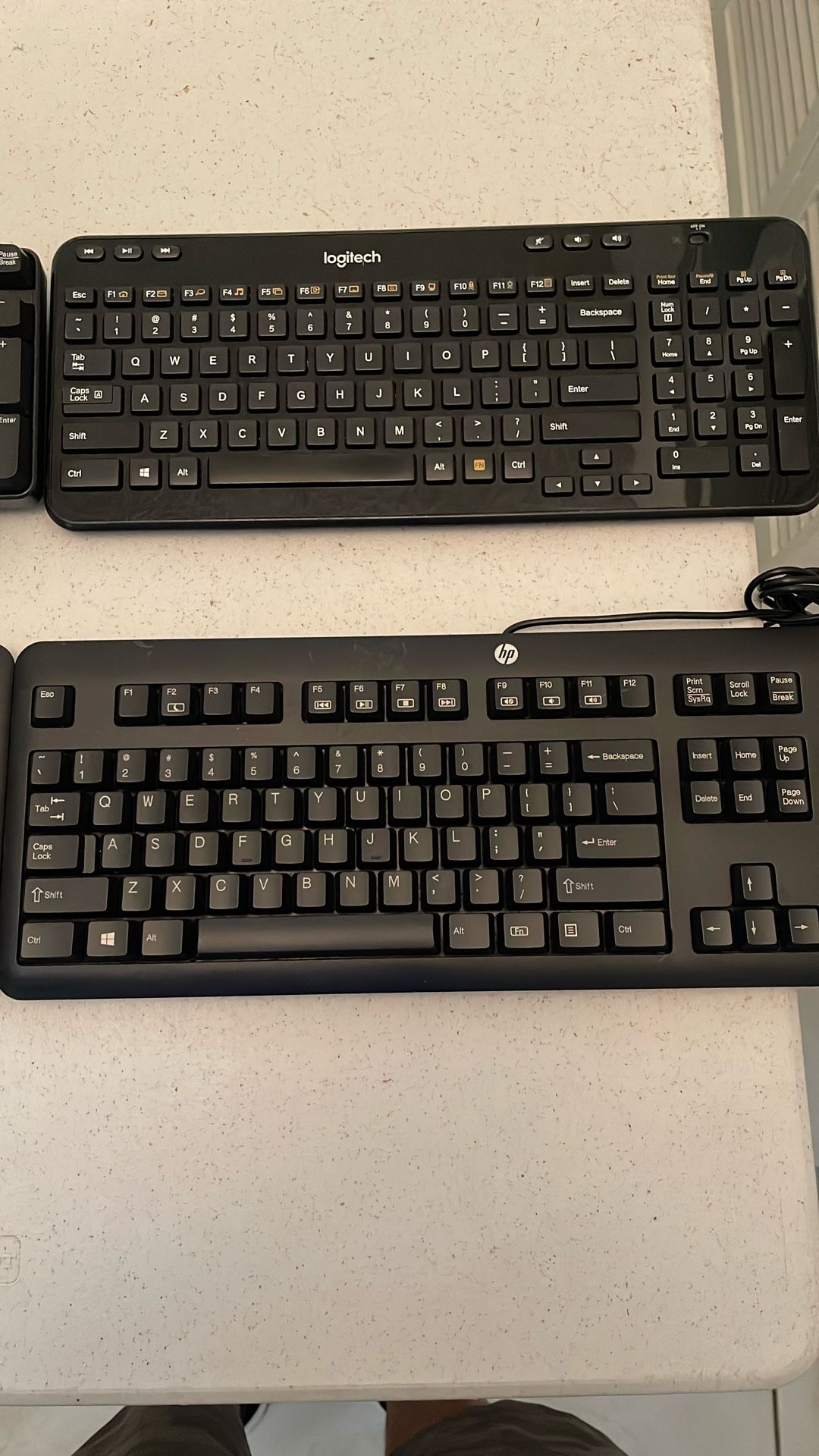 (4) Keyboards Computer π» $25 Bundle