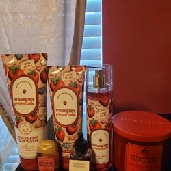 Strawberry Pound Cake Set