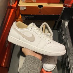 Jordan 1 Low Neutral Grey size 9 VNDS