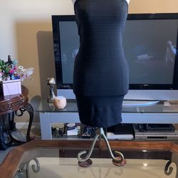 Bozzolo Elegant Black Sleeveless Dress