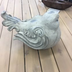 Bird Statue 