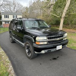 2004 Chevrolet Suburban