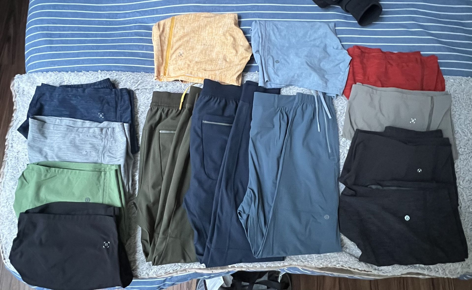 Lululemon Shorts/Joggers