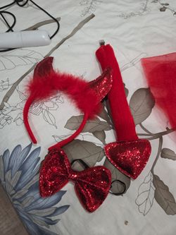 Red angel accessories