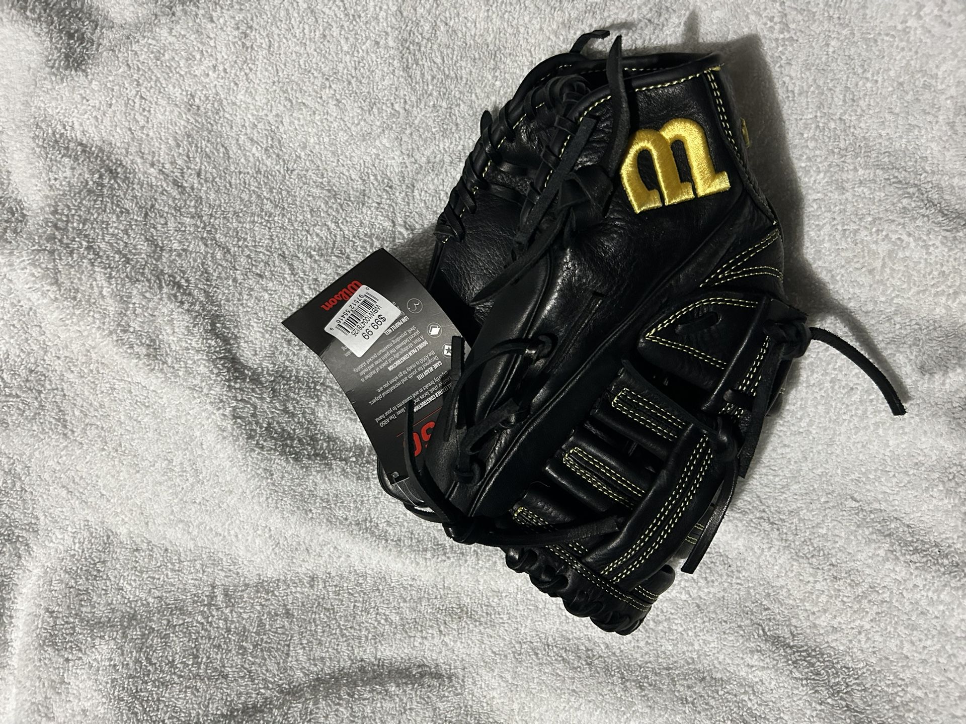 12 1/2 Inch Wilson A950 Baseball Glove
