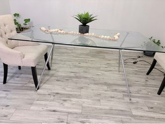 Dining table for 6