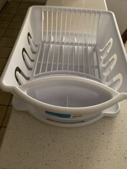 Dishes Holder