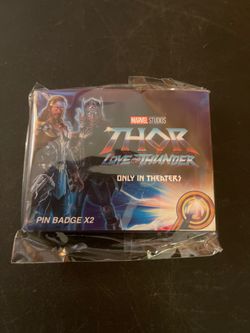 THOR LOVE AND THUNDER 2 PIN SET - 2022 Disney Movie Insiders Exclusive MARVEL