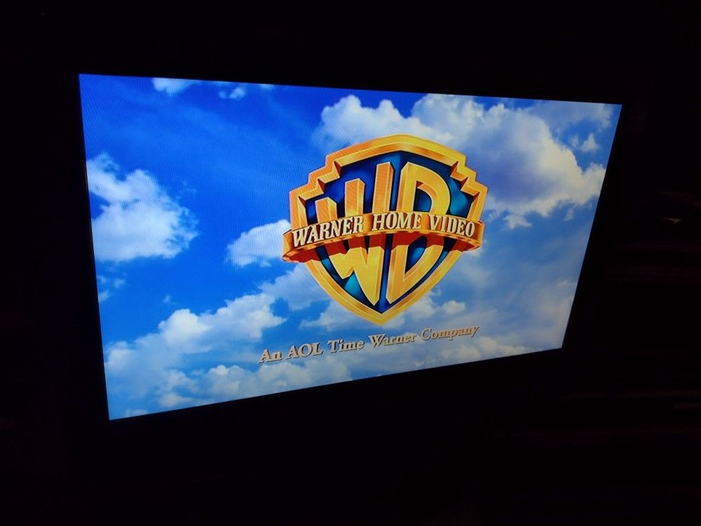 19" TV With Built-in DVD Player