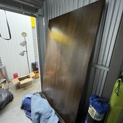 Raymour & Flanigan - Riverside Furniture - Dining Table w/ Bench Set 