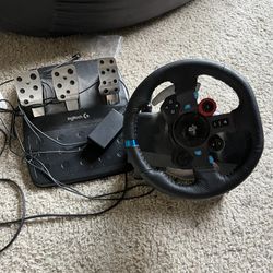 Logitech - G29 Driving Force Racing Wheel and Floor Pedals for PS5, PS4, PC, Mac - Black