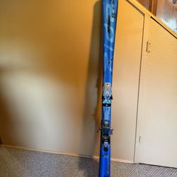 Atomic Ski With Marker Bindings