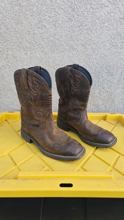 Size 10.5 ee Ariat Work Boots Soft Toe