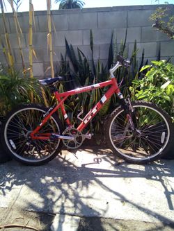 GT AGGRESSOR 3.0 ALUM FRAME ATB MTN BIKE REFURBISHED OBO