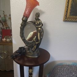 Bella Lámpara Antique   24"X8". (Color Bronze)