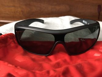 Gatorz sunglasses, one piece lens