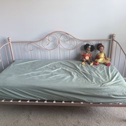 Dusty Rose Twin Daybed