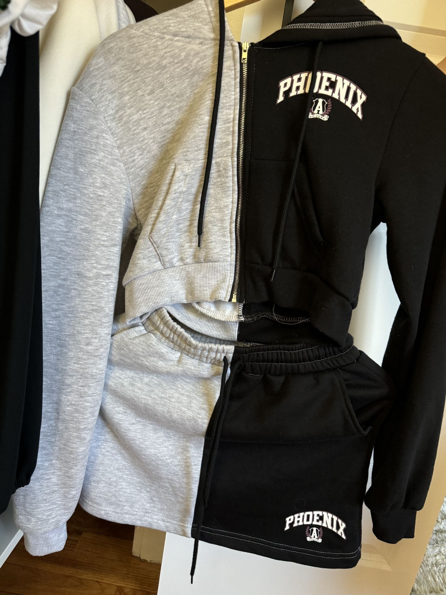 Zip up + skirt set XS