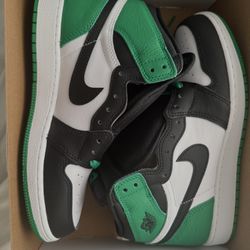 BRAND NEW Air Jordan 1 Lucky Green 