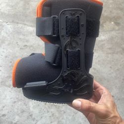 Child Support Boot