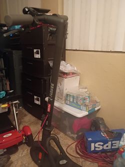 Electric scooter