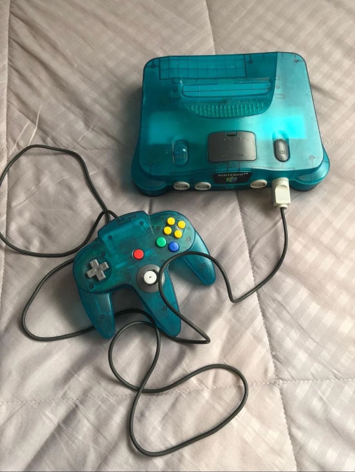Ninetendo N64 Blue