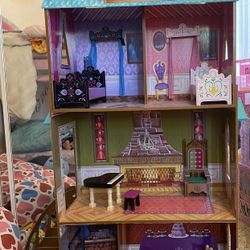Princess Castle Dollhouse