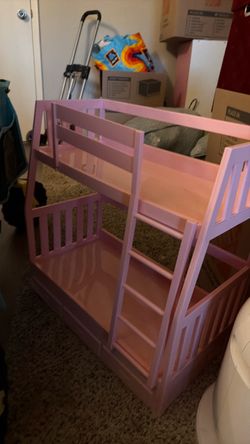 American girl doll bunk bed w accessories