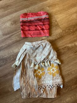 Costume