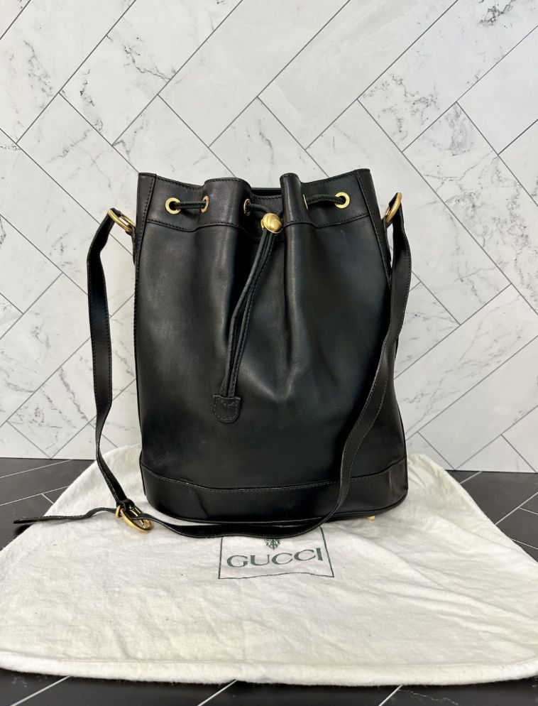 Gucci Black Leather Bucket Bag
