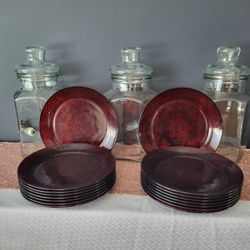 Red Dinner Plates
